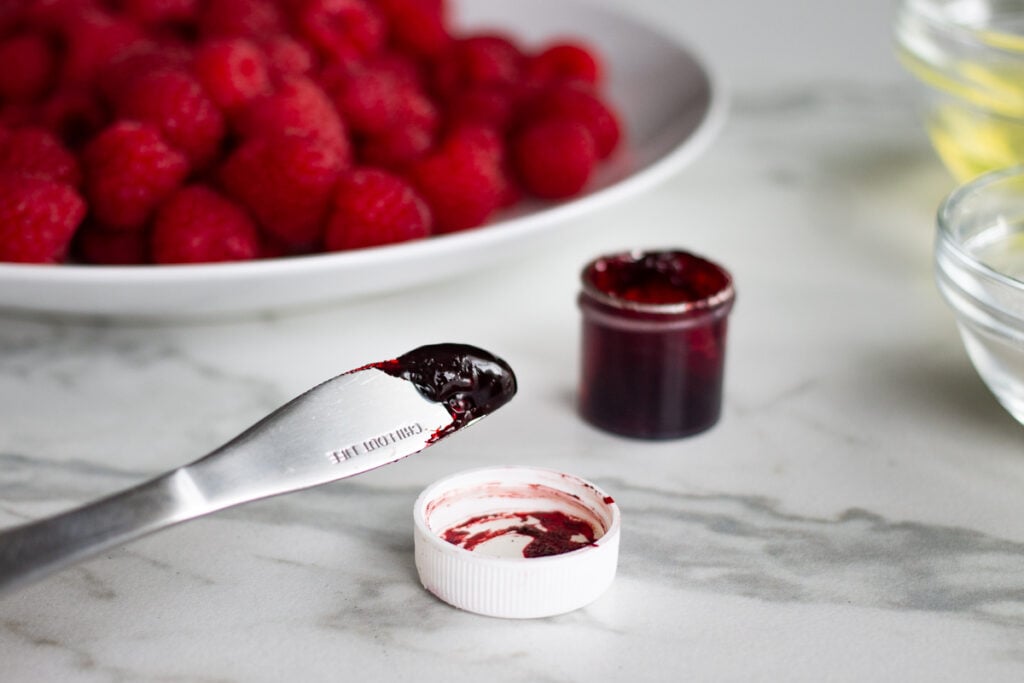 Raspberry French Macaron Recipe & Classic Fillings Edible Times